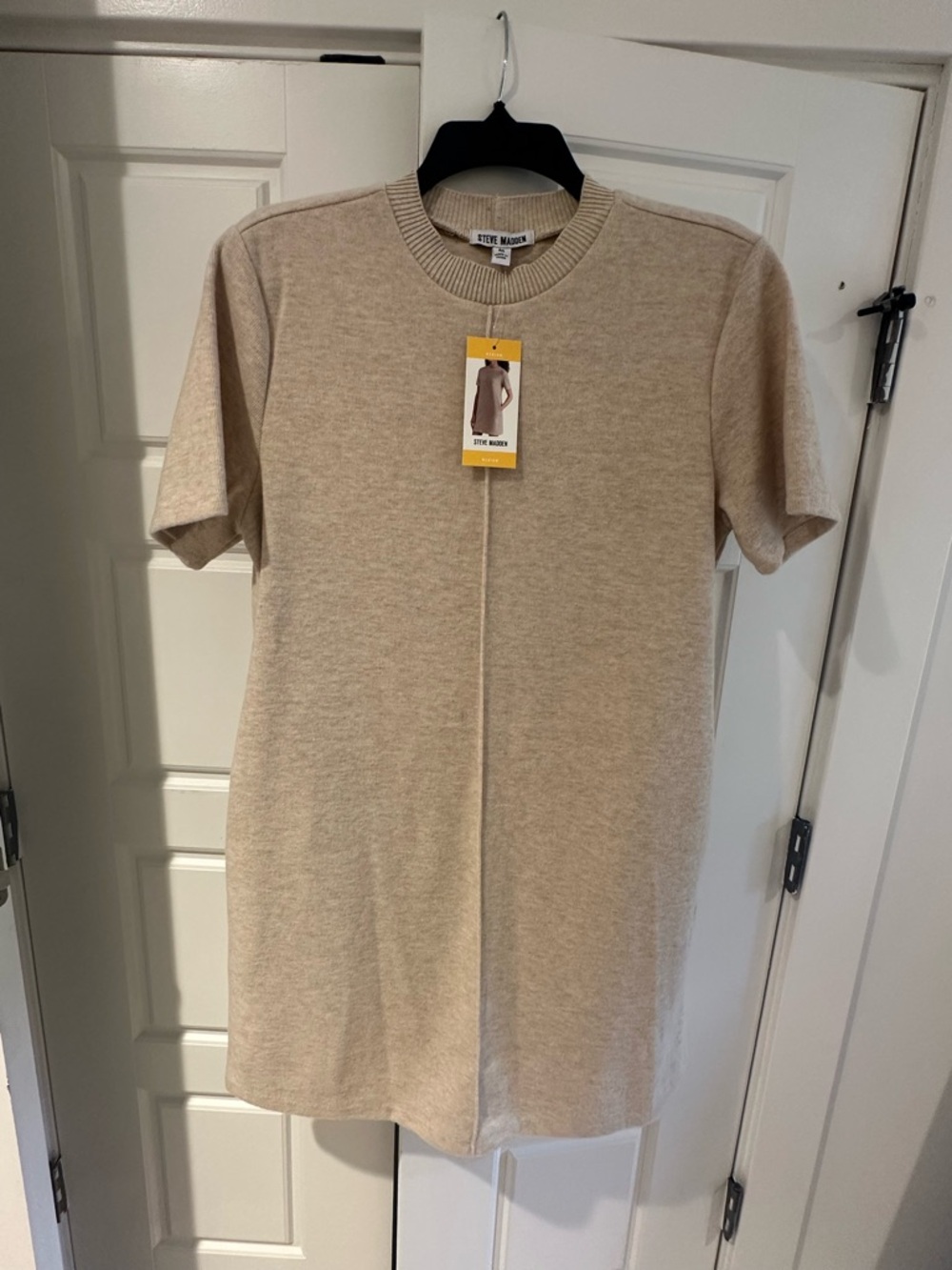 Short Sleeve Knit Dress
